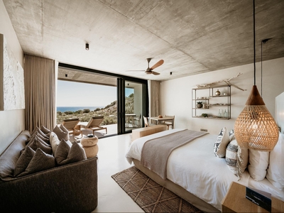 Olokun King Suite with Sea View