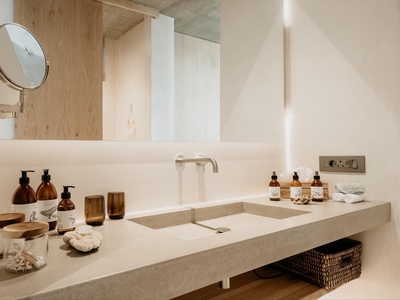 Olokun King Suite with Sea View