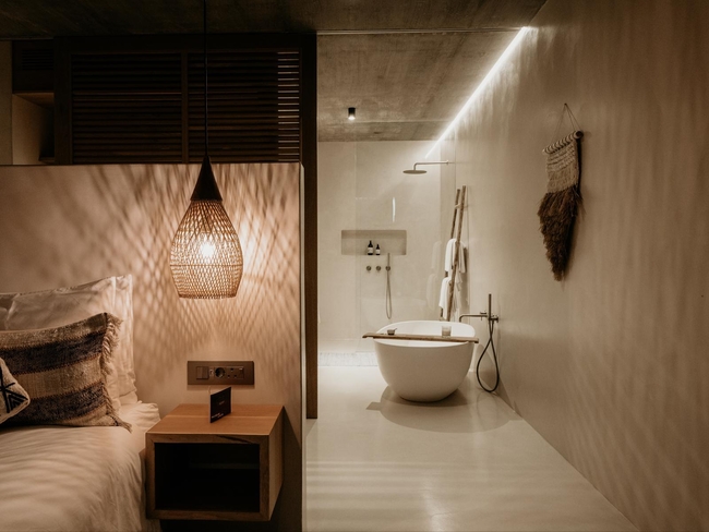 Olokun King Suite with Sea View