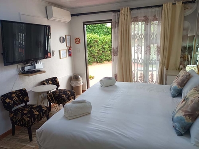 The Superior King Suite