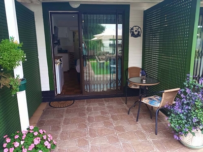 Garden Room B