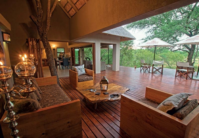 Raptor Retreat Game Lodge