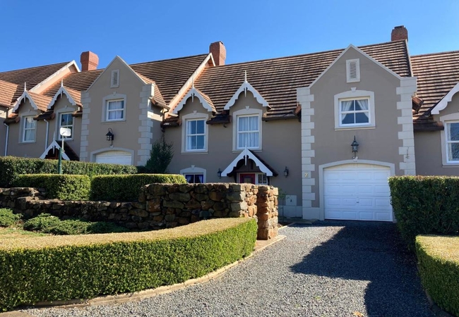 Rawdons Country Estate 2