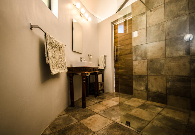 Kasteelberg Cottage - Bathroom