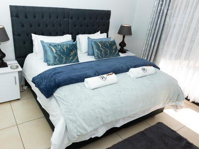 Luxury King Room