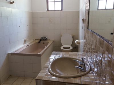 Basic Triple Room