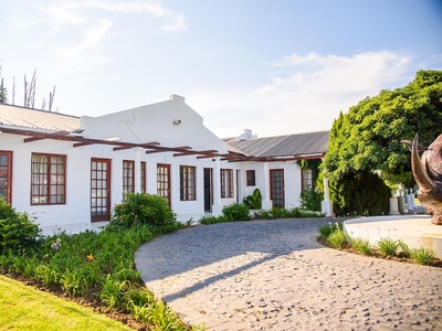 Rhino Creek Estate