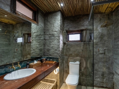 River House Lodge