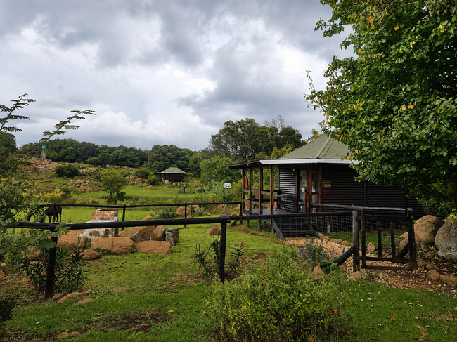 Pheasant Tail Cabin - Pet Friendly Fence