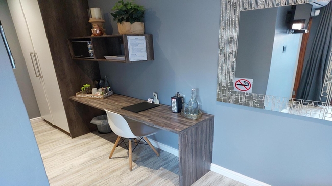 No 4 - Garden Room (Queen)