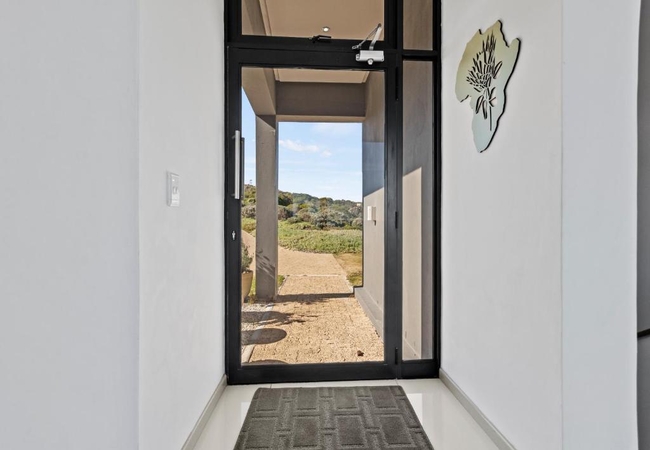 Romansbaai Moksha on the Sea