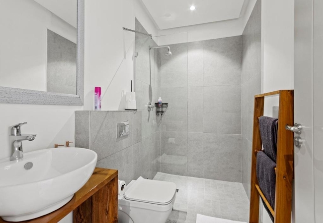 Romansbaai Moksha on the Sea