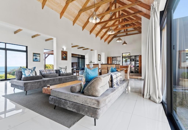 Romansbaai Moksha on the Sea