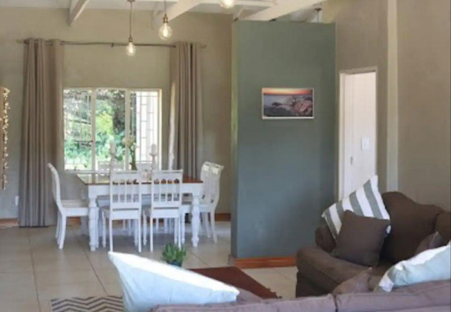 Rondebossie Holiday Home