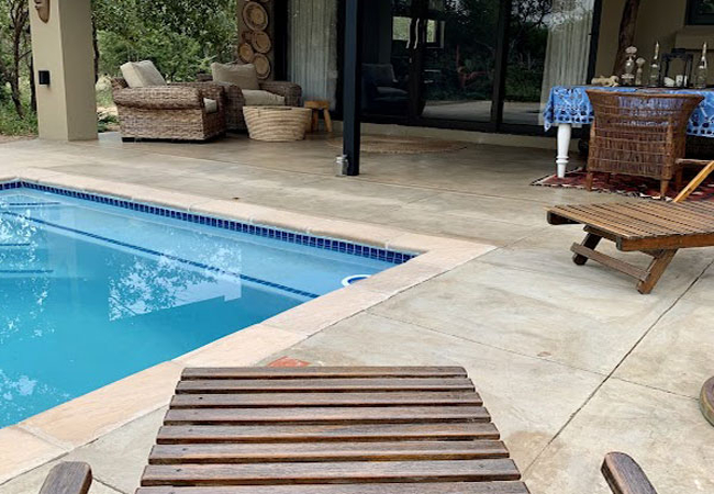 Rooibos Luxury Bush Cottage