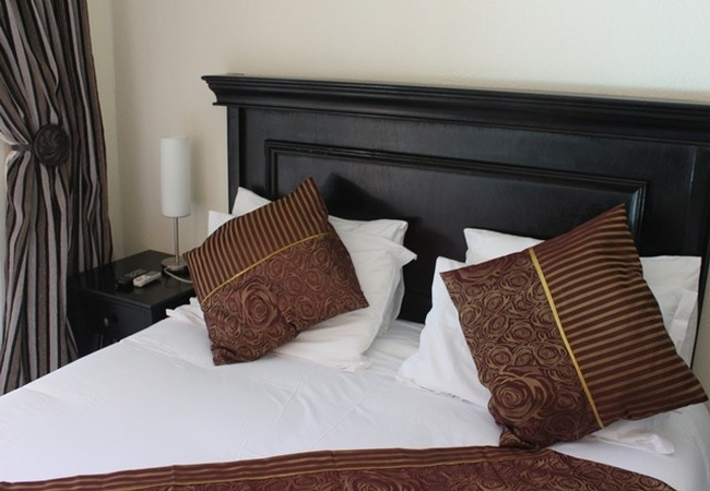 Self-Catering Double Rooms