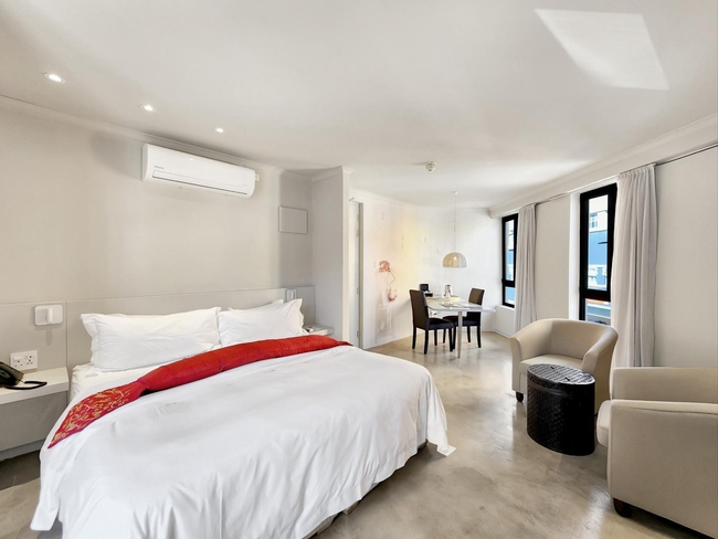 Rouge on Rose Boutique Hotel