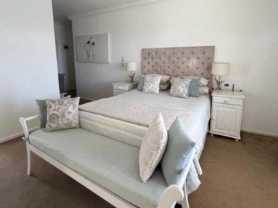 Double Rooms River View (shower only)