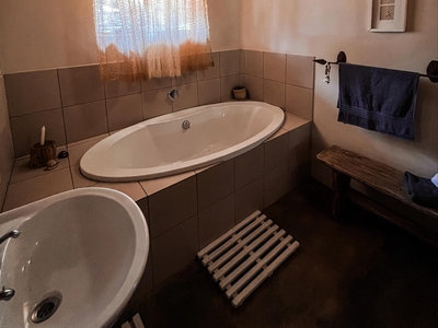 Kaya Inkuni Game Lodge