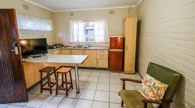Bachelor Chalet (TV & Openview)