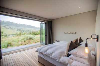 Safire Lodge