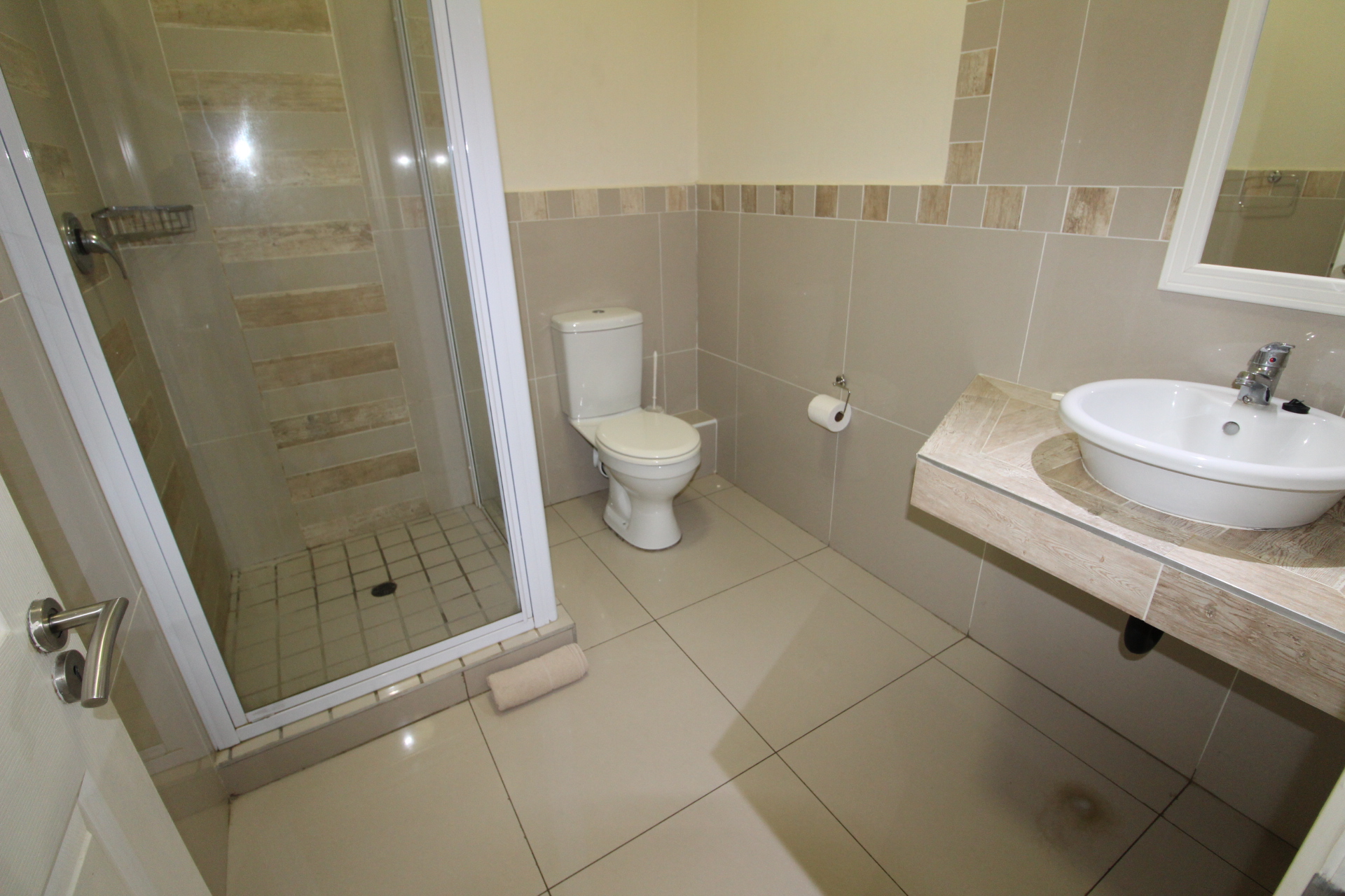 Exclusive Use Holiday Apartment