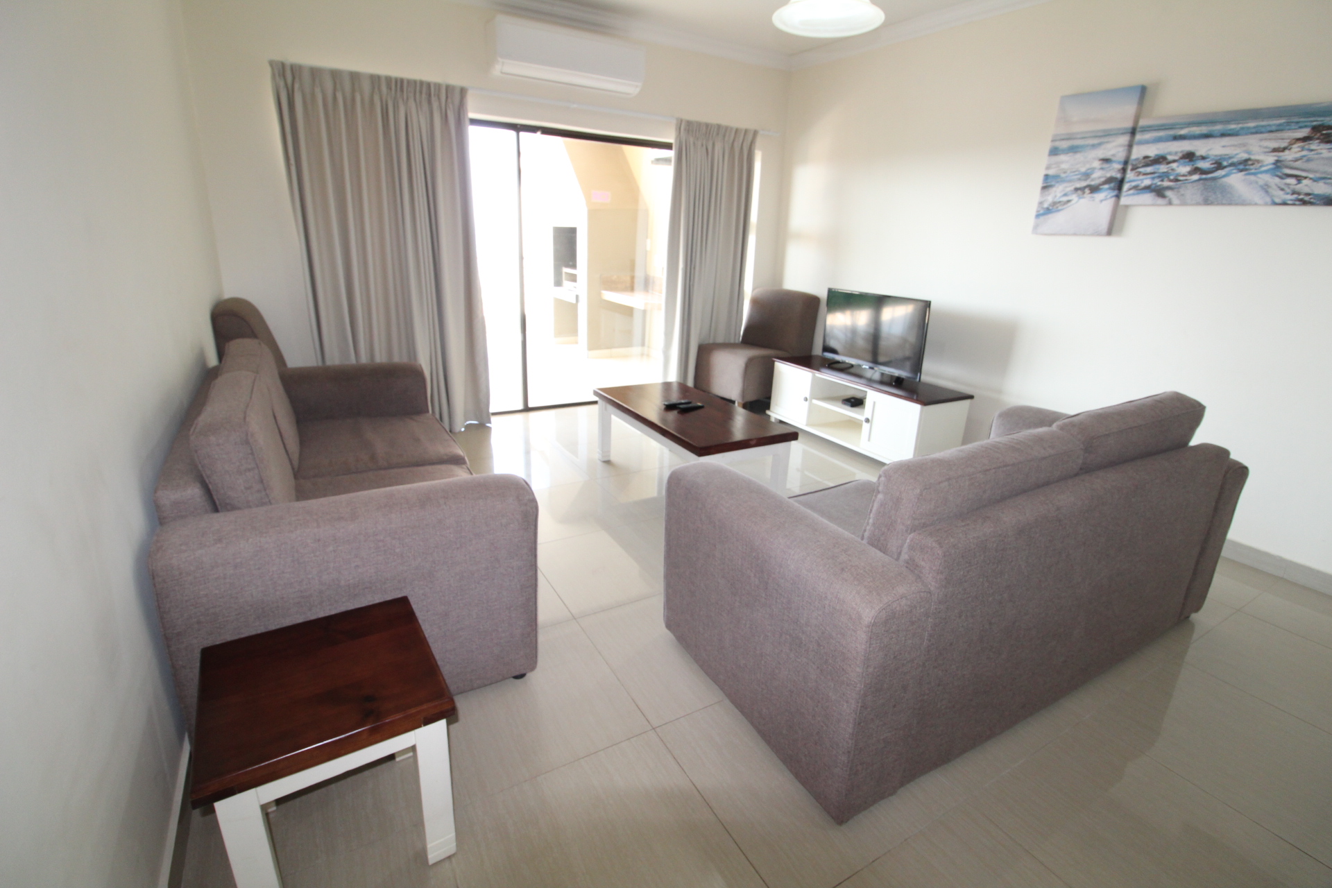 Exclusive Use Holiday Apartment