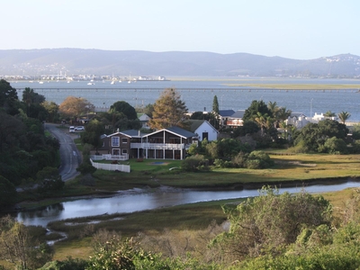 Salt River Lodge