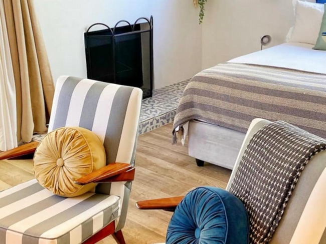 Luxury Mountain View Studio