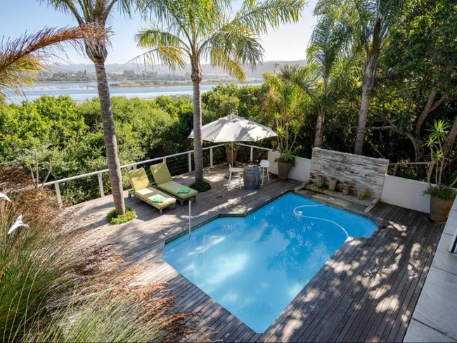 Exclusive Use Couples Chalet