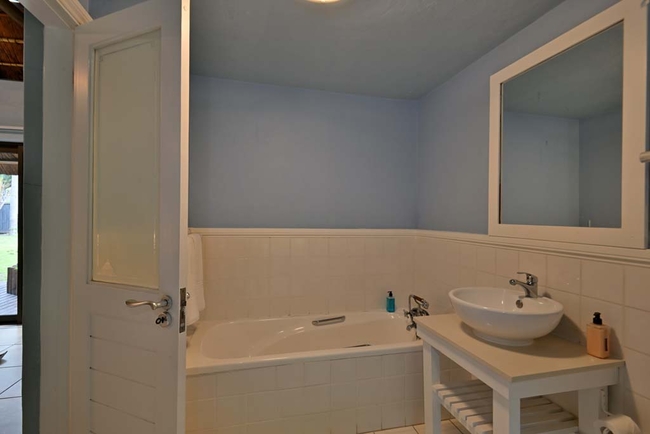 Superior Garden Room 