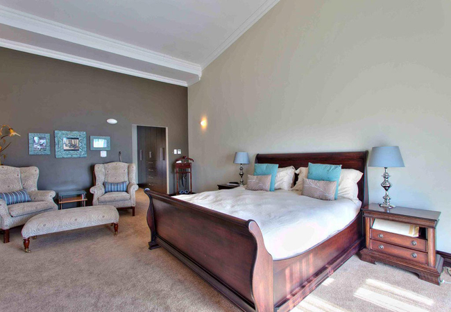 Superior King/Twin Room Private Entrance