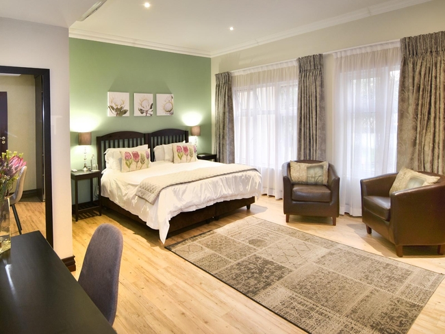 Protea - King Room Private Entrance