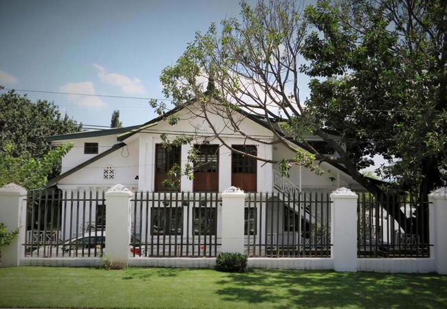 Sandton Farmhouse