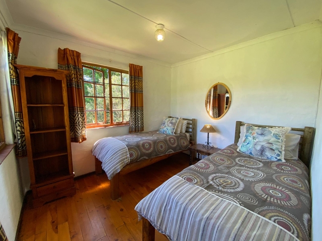 Honeyguide Mountain View with Hot Tub