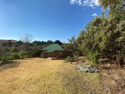 Honeyguide Mountain View with Hot Tub