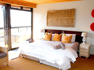Bushman Lodge