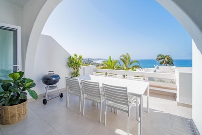 The Santorini Dream
