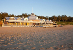 Santos Beach Pavilion