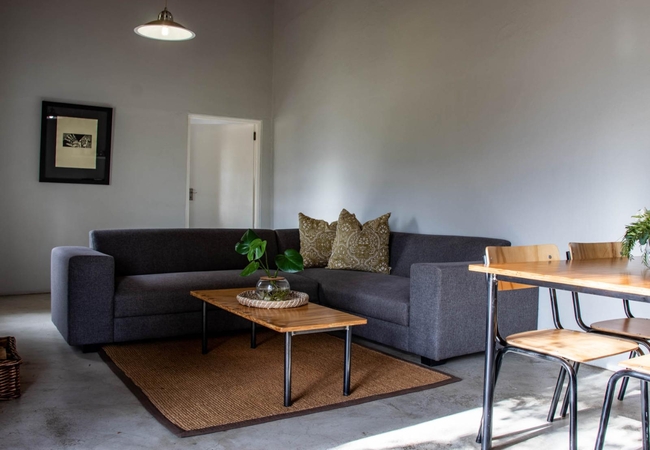 1 Bedroom Semi Detached