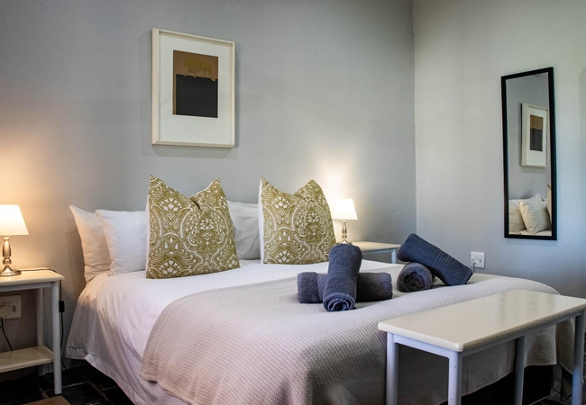 2 Bedroom Cottage Sharing Bathroom -3 pax