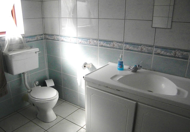 Unit 1 - Seagulls Nest Flat