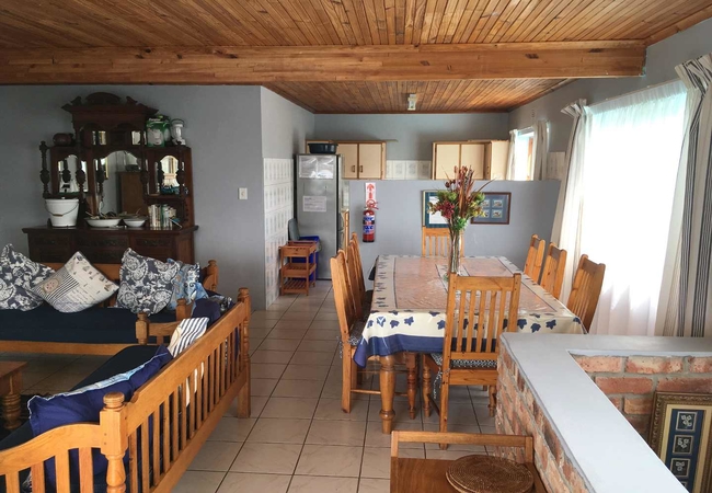 Unit 2 - Top Floor Apartment