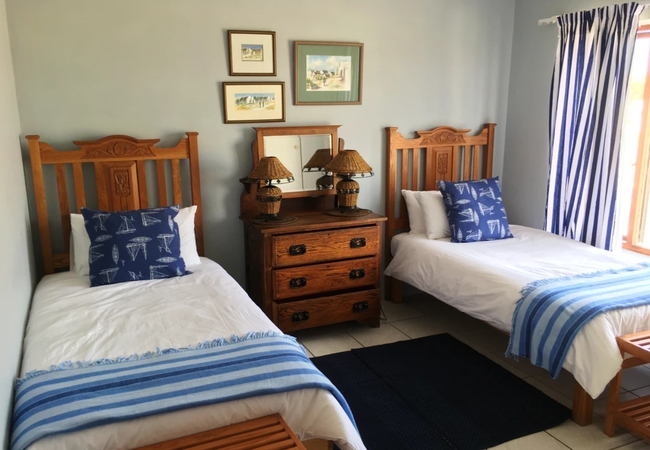 Unit 2 - Top Floor Apartment