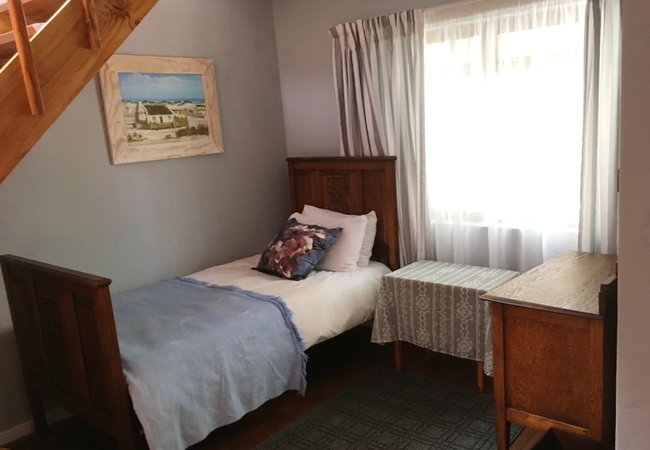 Unit 2 - Top Floor Apartment