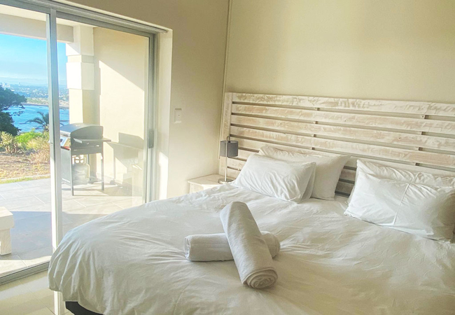 Seaview Sunset Apartment Three