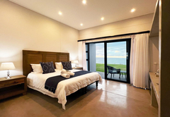 Deluxe Double Room with Sea View 4