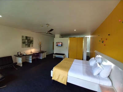 Serene-Estate Guesthouse