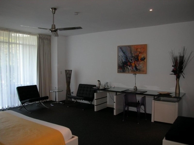 Serene-Estate Guesthouse