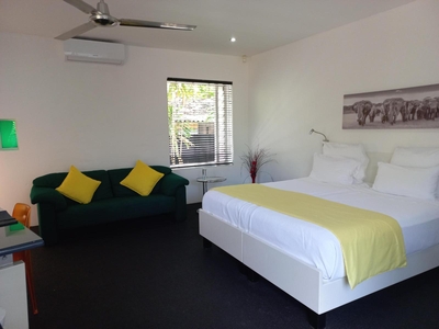 Garden Room 2